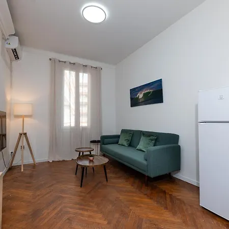 Apartment Elegance Mediterraneenne 3p, Avec Parking
